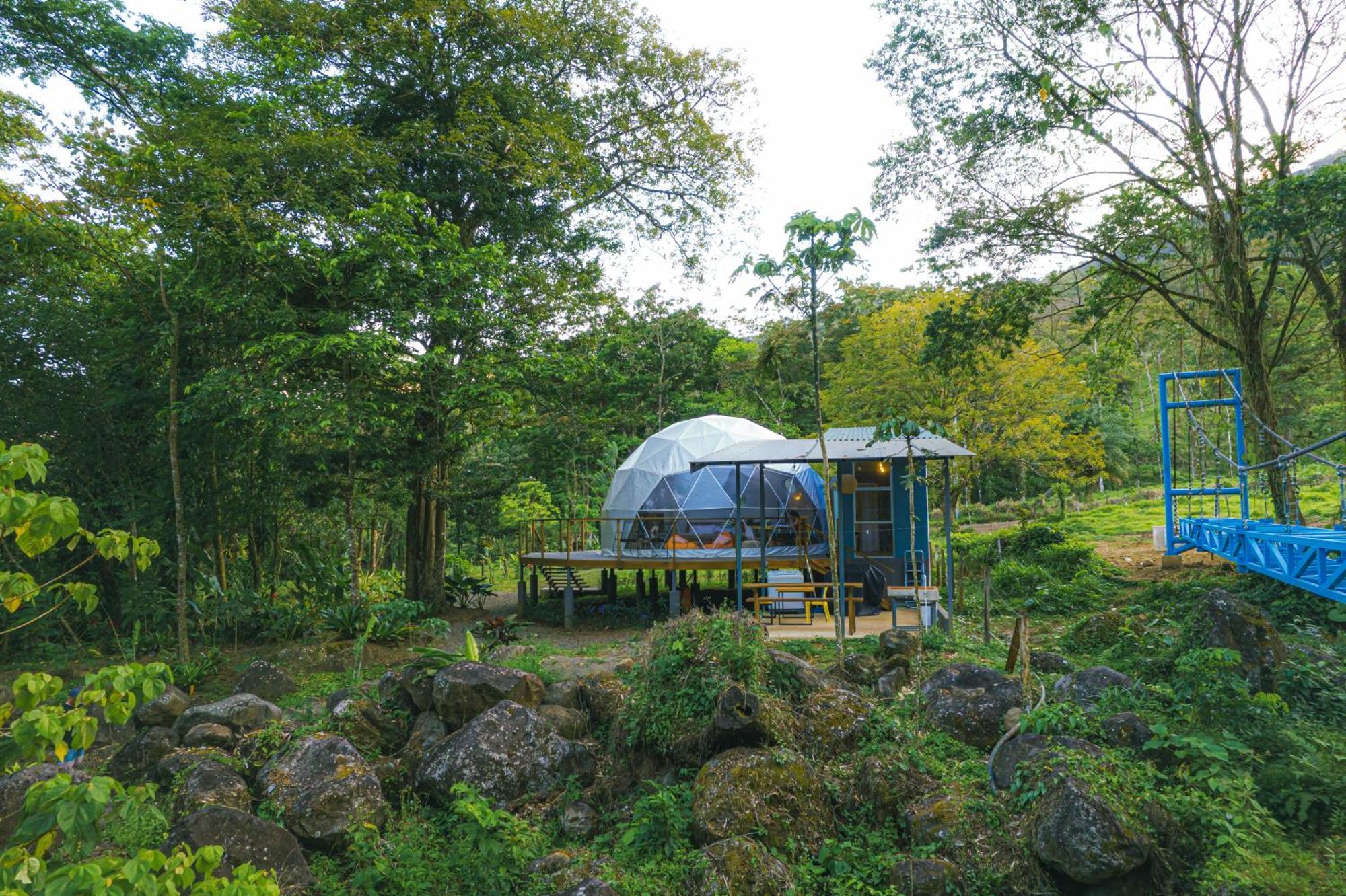 Bitzu Dome-Bijagua Riverside Glamping Экстерьер фото