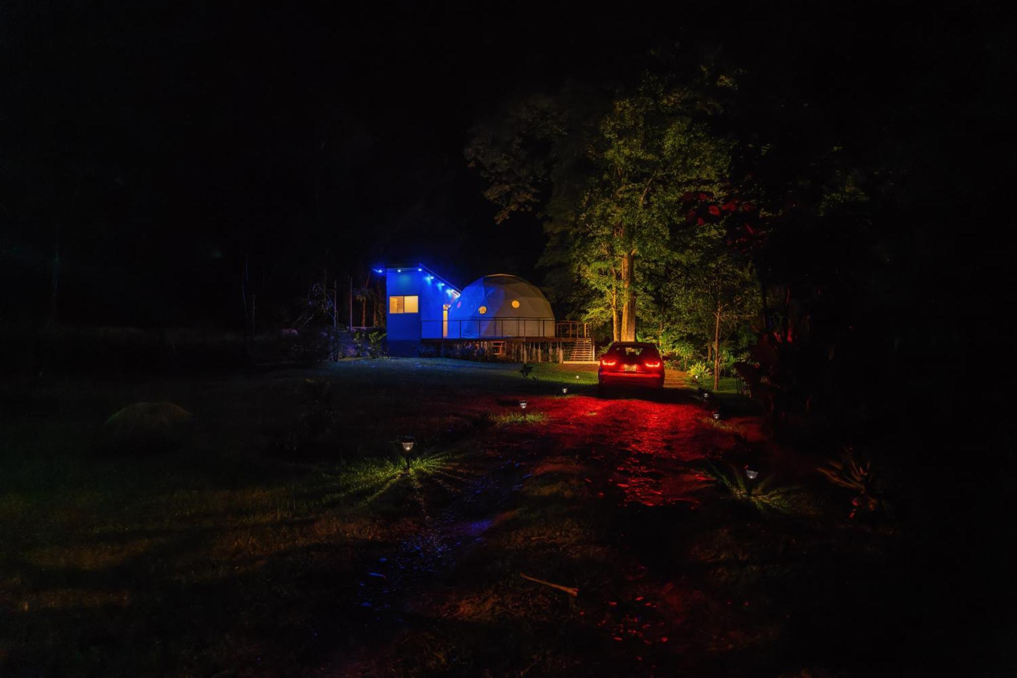 Bitzu Dome-Bijagua Riverside Glamping Экстерьер фото